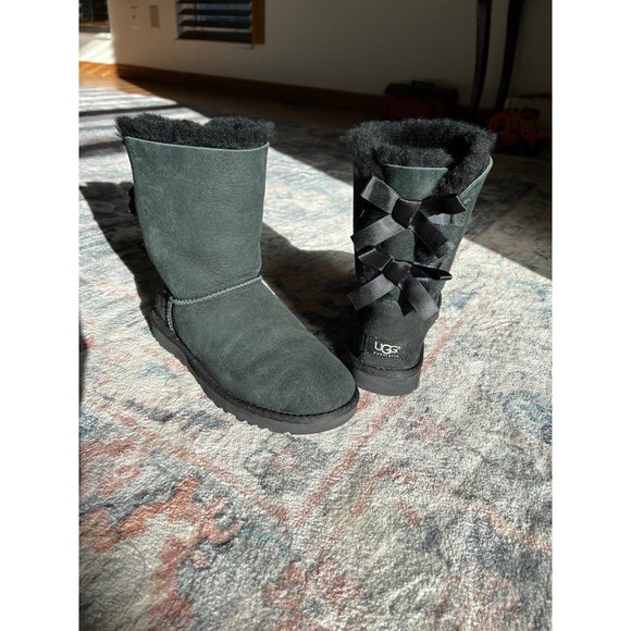 Women’s Ugg Boots Size 6 Bailey Bow Black Sherpa Shearling wool Suede Shoes - Picture 5 of 12